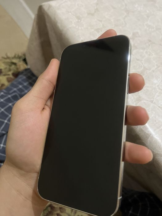 Продам айфон 13 про макс