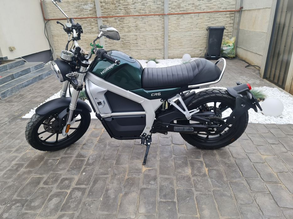 Horwin CR6 electric