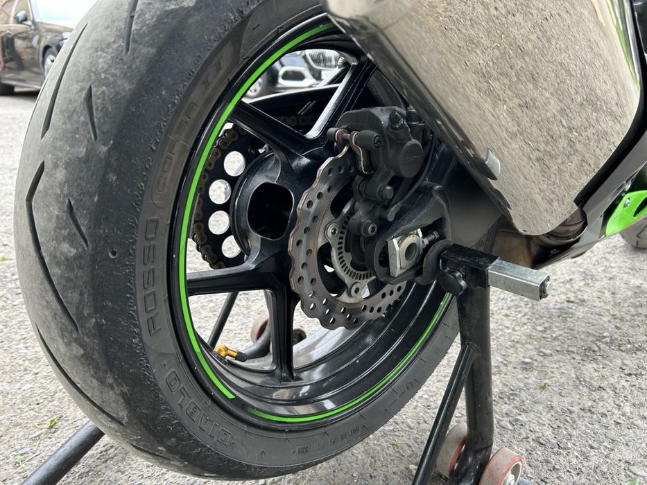 Продается KAWASAKI ZX636R