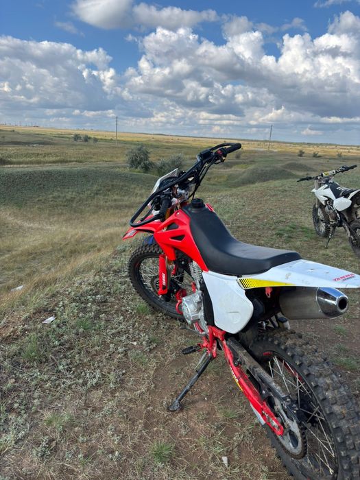 Продам мотоцикл Эндуро 250