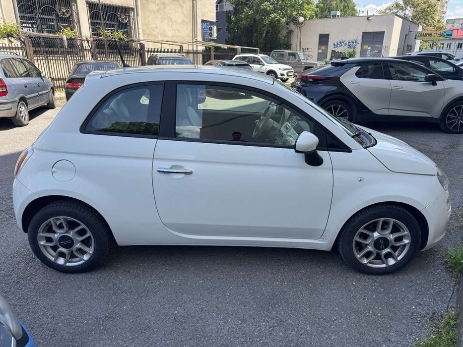 Кола-Fiat 500-2012
