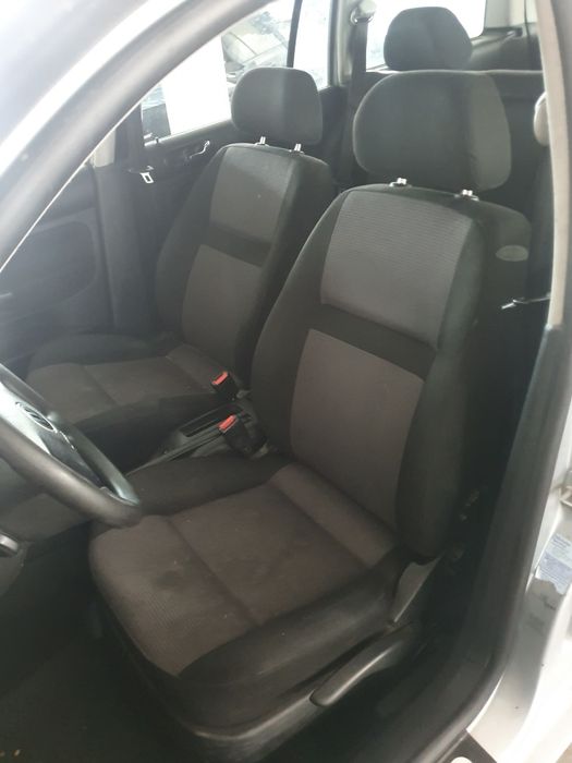 Dezmembrez vw golf 4 ALH,  diesel 1.9 , LA7W