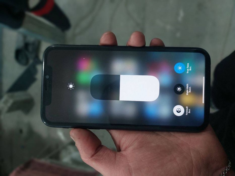 Iphone xr ideal sastayana