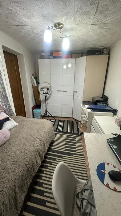 Частный дом 1 /4часть 11мкр