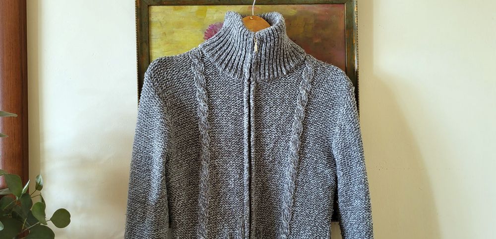 Pulover tricotat / jacheta barbati