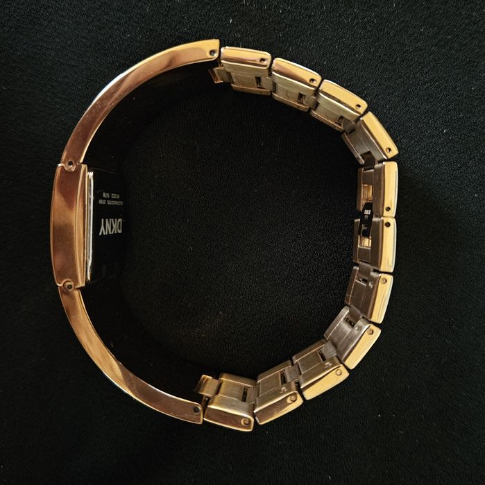 Ceas de damă DKNY Bryant Park NY2232, auriu