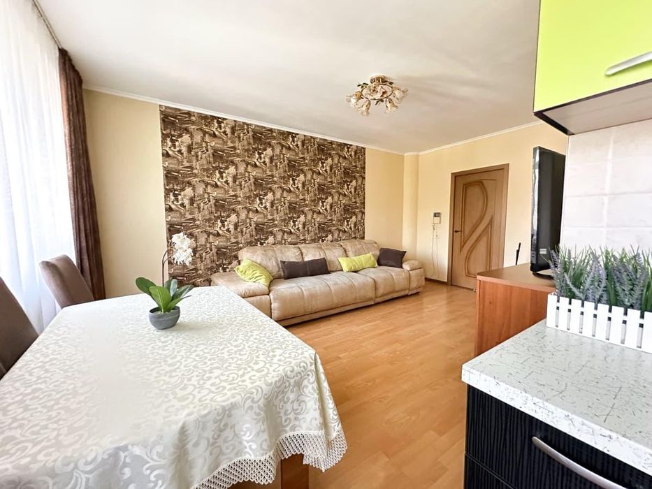 Сдаётся 2-х комнатная квартира