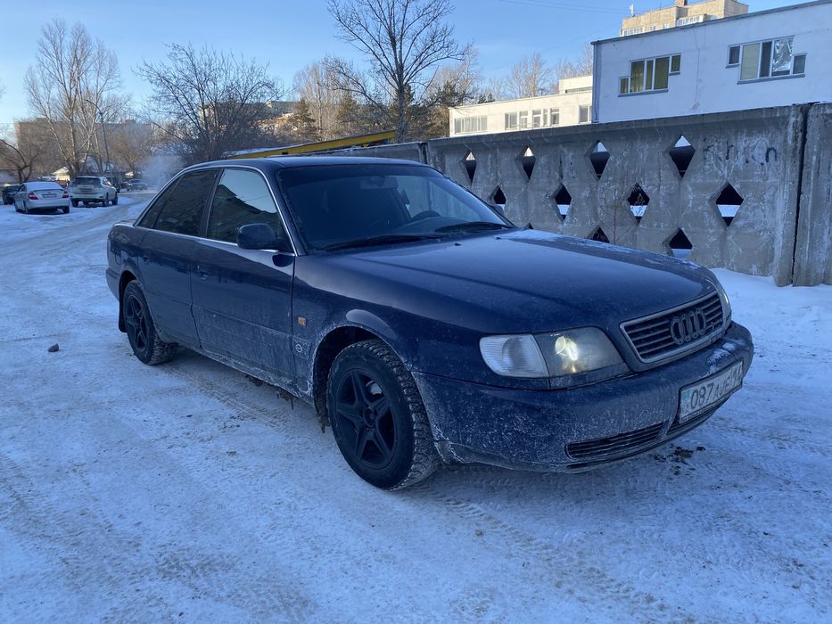 Ауди на полном ходу !