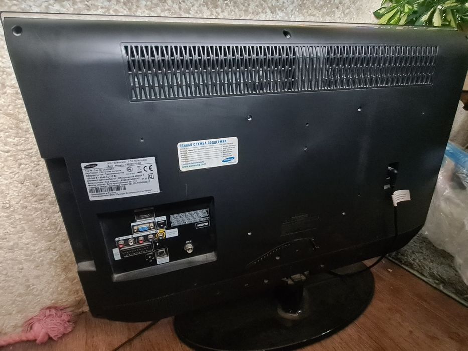 Телевизор самсунг