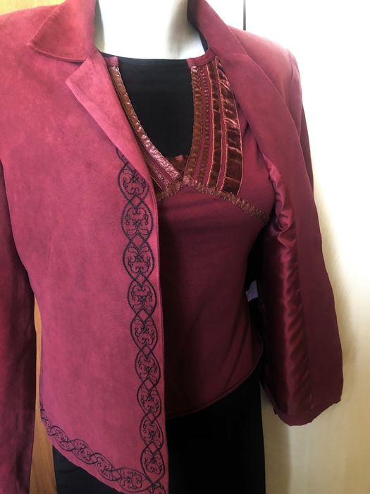 Комплект от сако и блуза М р-р