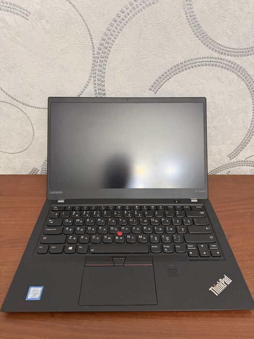 Рабочий ноутбук Lenovo ThinkPad X1 Carbon