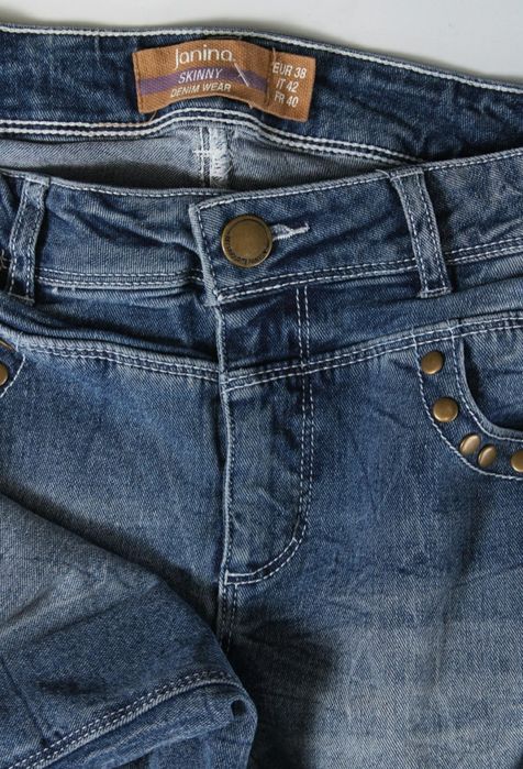 Дънки слим + Подарък Bershka панталон