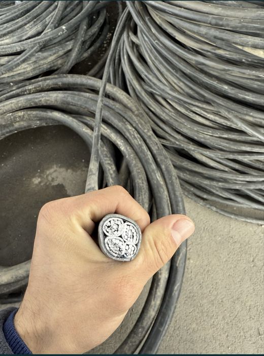 Аввг 4*185+120 кабел