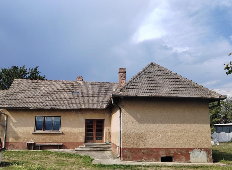 Casa de inchiriat