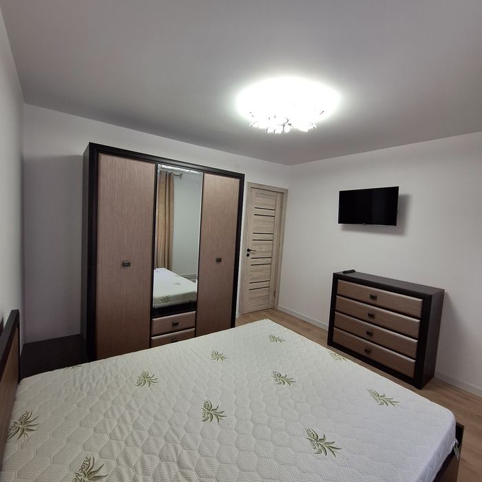 Apartament 3 camere de închiriat in Ștrand
