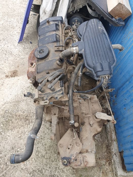 Двигател Peugeot 106 1.0i