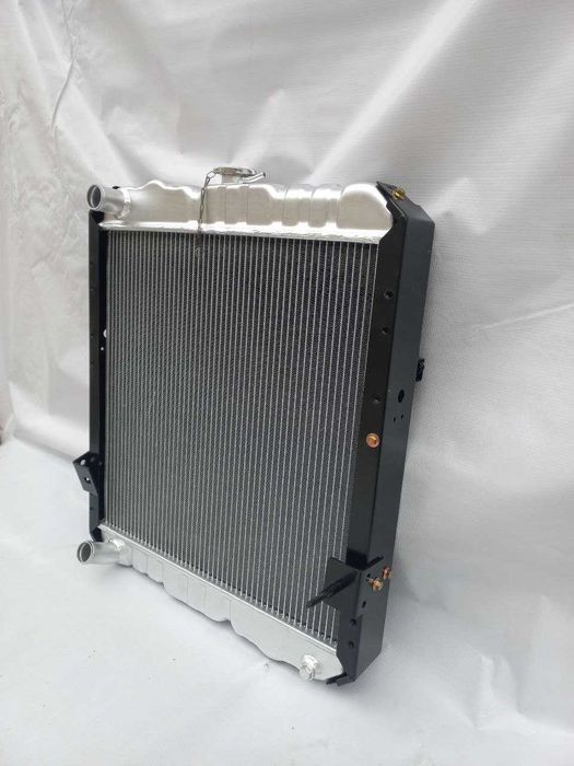 Радиатор водяной Исузу NQR 5тн Русский Стандарт