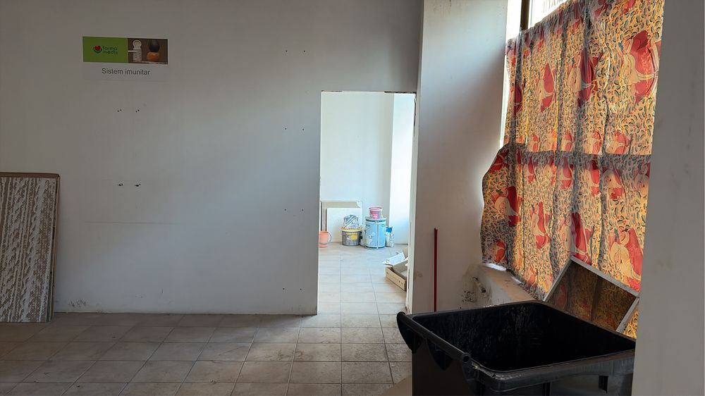 De inchiriat Spatiu Comercial Poarta 6
