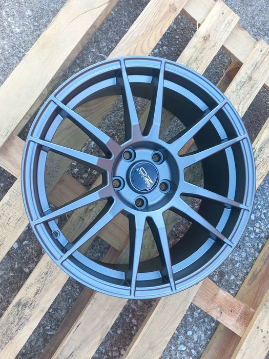 18"O.Z 5x114.3 Matt Gunmetal 8ж ет40 Honda Mitsubushi Dacia Renault Nissan Чисто Нови.