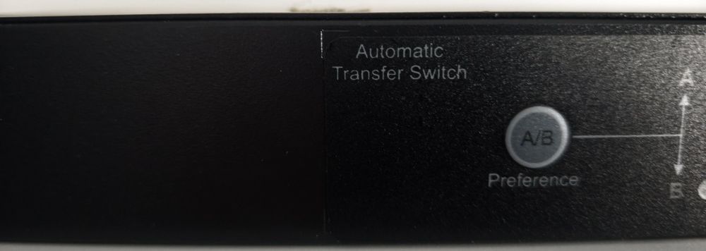 APC Rack Automatic Transfer Switch (ATS)