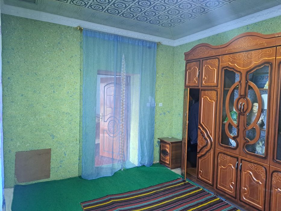 Uy sotiladi kelishamiz