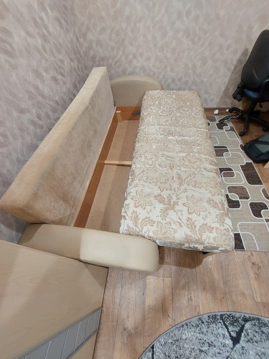 Продам кровати две штуки