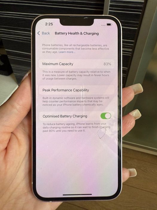 Продавам IPhone 13