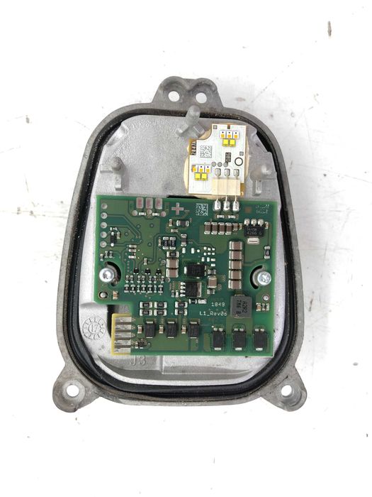 ZKW модул баласт за ляв мигач Opel insignia b sport tourer z18 2018г