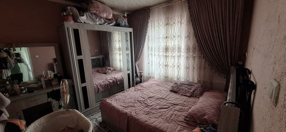 SROCHNIi  Kvartira Dõm Sotiladi Tashmoreda Õrta chirchiq tumanida j