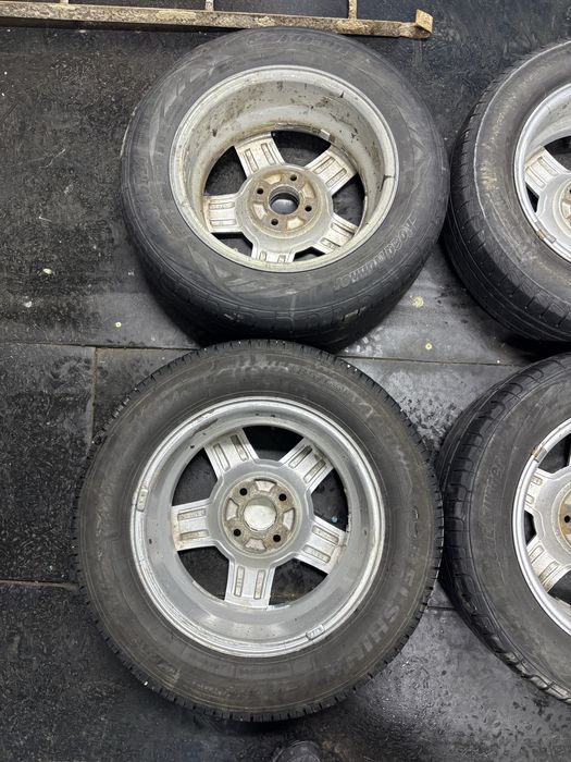 Продам комплект диски с летней резиной