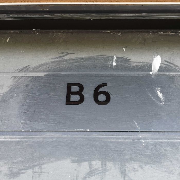 Дава се под наем Гараж / Паркомясто в Пловдив, Христо Смирненски - 18 кв.м за 102 € - Снимка #1