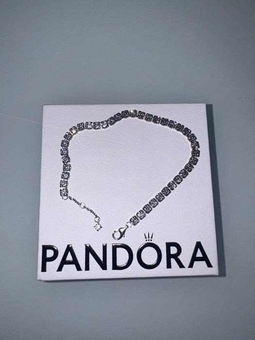 Bratara tenis pandora stralucitoare
