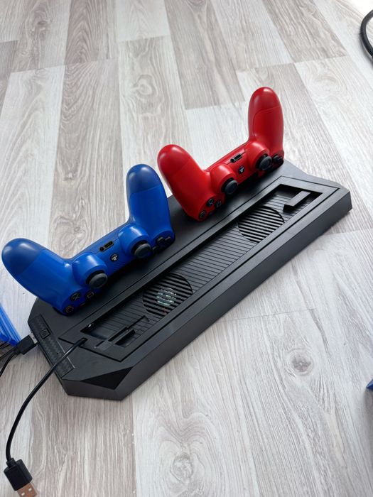 Ps4 slim 500gb Limited Edition  Days of Play