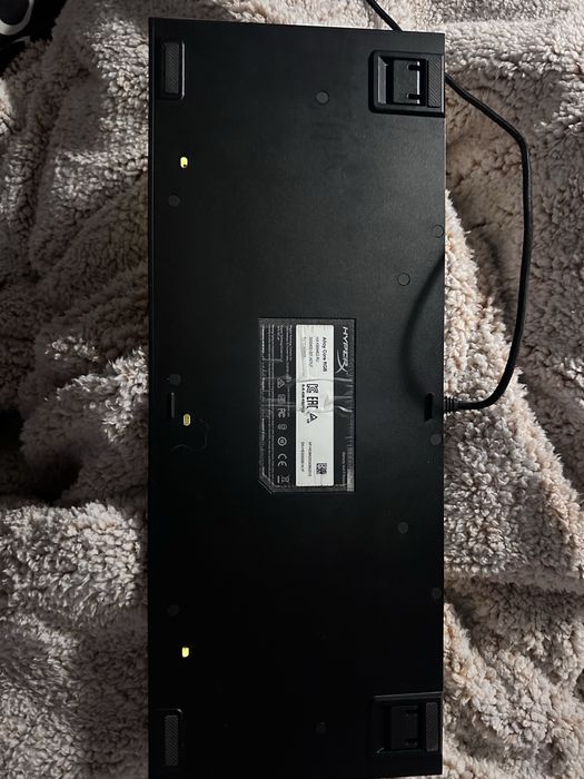 !СРОЧНО! клавиатура HyperX Aloy Core RGB