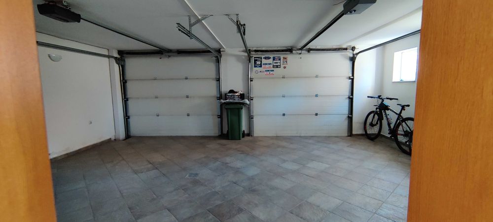 Продава се Къща в София, Горубляне - 439 кв.м за 1975 €/кв.м - Снимка #11