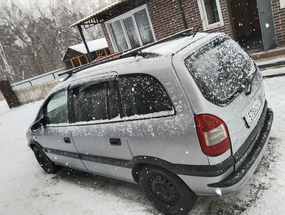 Продам Опель Зафира 2002 г