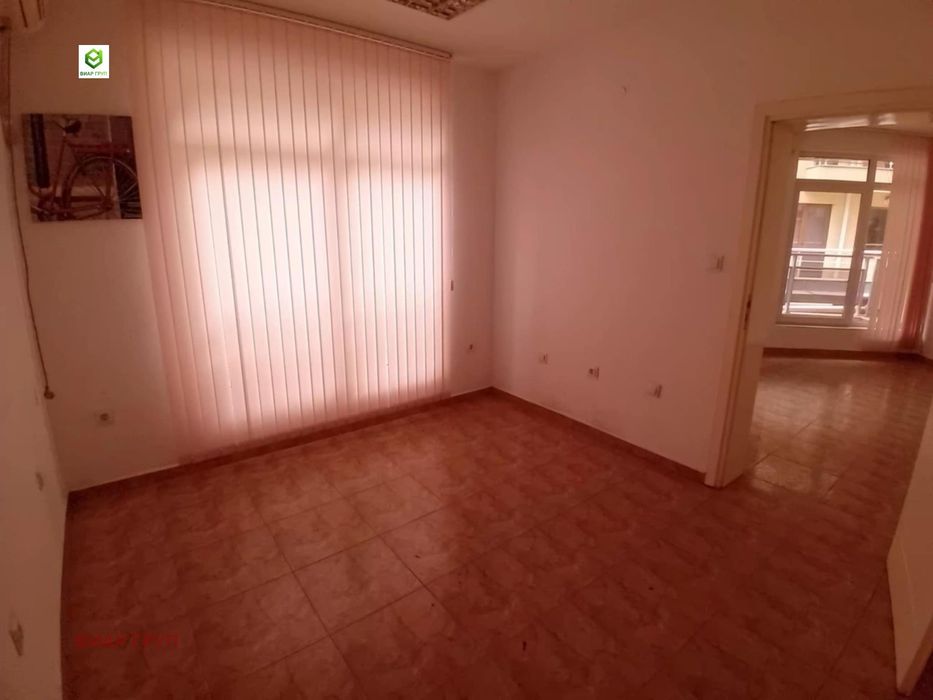 Дава се под наем Офис в Пловдив, Център - 45 кв.м за 408 € - Снимка #11