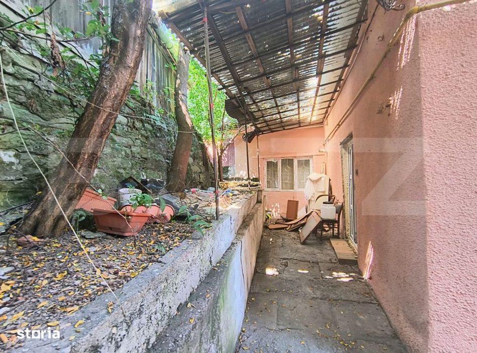 Casa 3 camere, 78 mp, 100 mp teren, zona Centrala