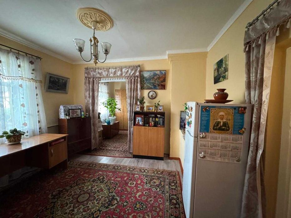 Продам 4-х  дом по Матросова