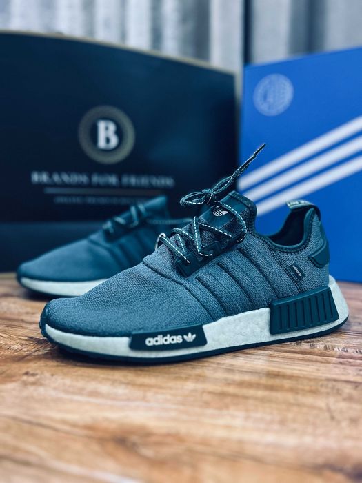 Adidas NMD_R1 мужские кроссовки РАЗМЕР 39,40,41