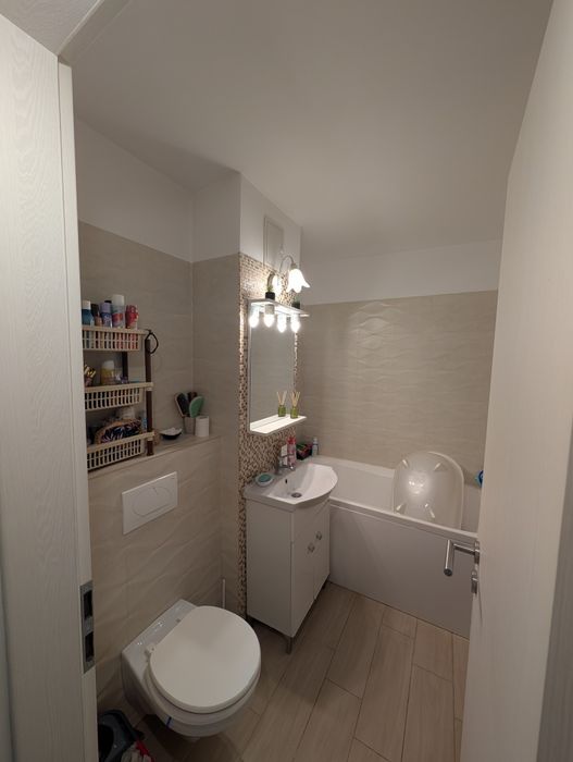 Vand apartament 3 camere zona soarelui