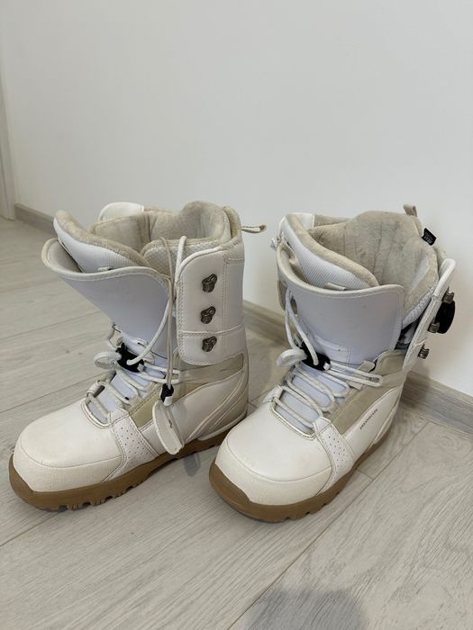 Boots snowboard hibrid masura 37 dama