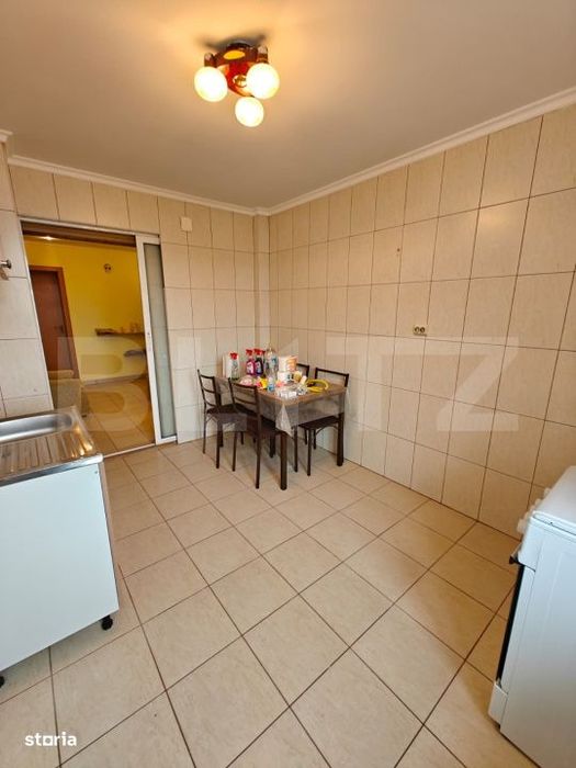 Apartament 4 camere, 75 mp, zona Centrala