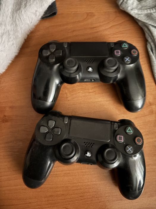 Продам Sony Ps4