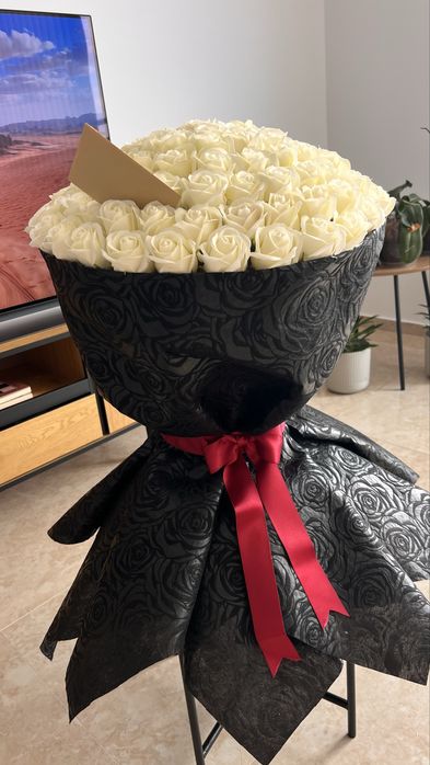 Букет, подарък за рожден ден, цветя, рози