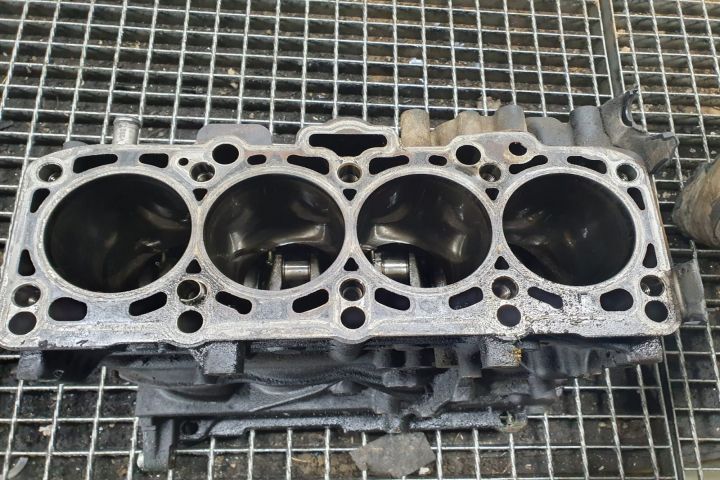 Bloc motor cu arbore cotit 2.0 crd bwd Jeep Compass 1  [din 2006 pana  2010] seria