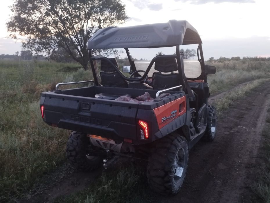 Багги Cfmoto 800кубов