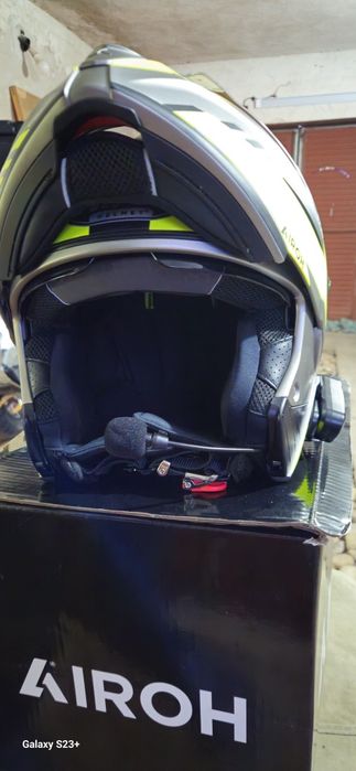 Каска за мотоциклет размер  L