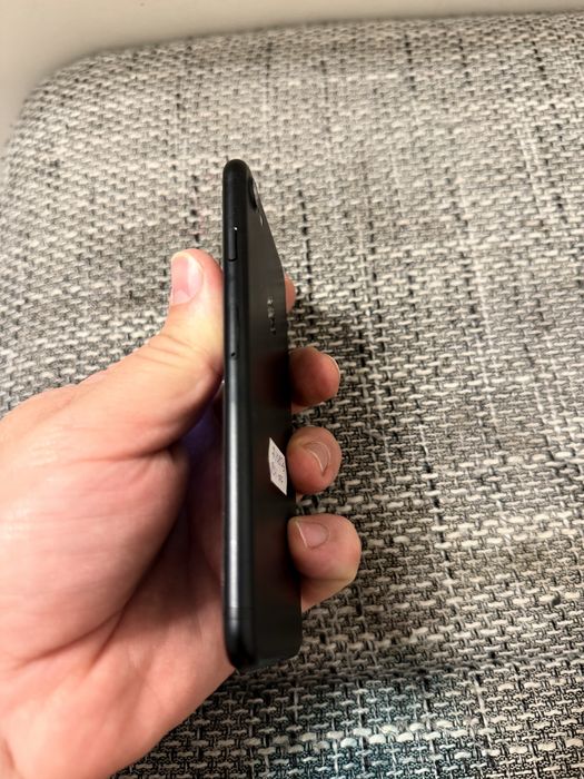 Apple iPhone 7 128GB Black – Baterie 85% grad B