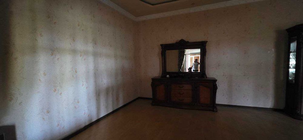 Ховли уй жой сотилади Хамма шароити бор